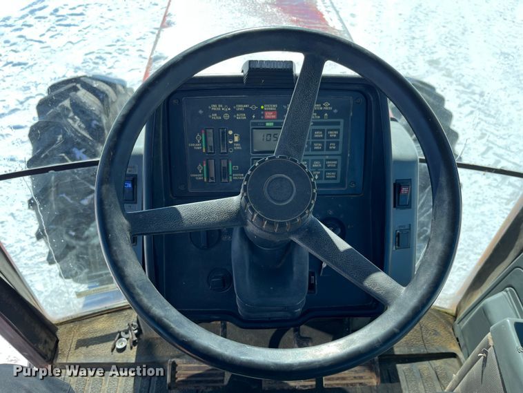 image for item MW9524 1997 Case IH 8920  MFWD tractor