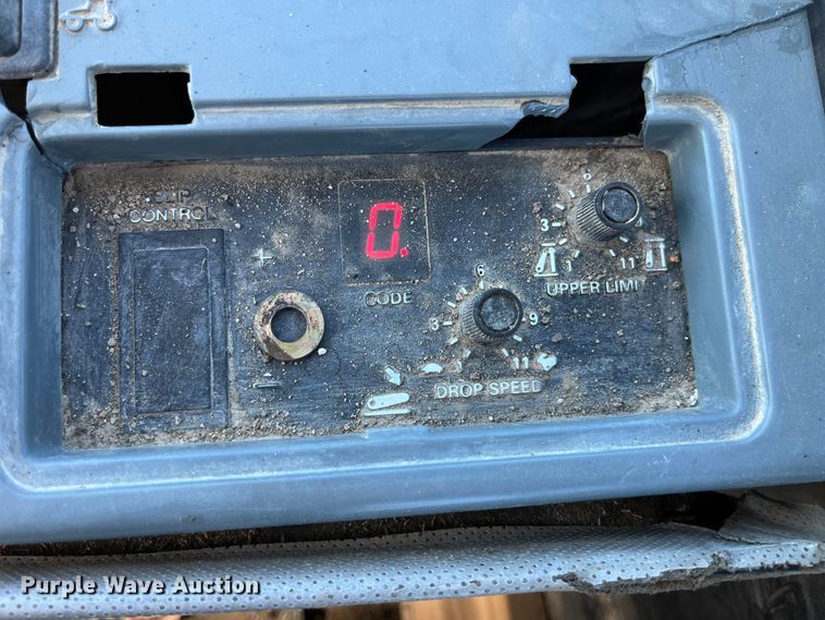 image for item MW9524 1997 Case IH 8920  MFWD tractor