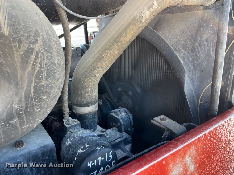image for item MW9524 1997 Case IH 8920  MFWD tractor