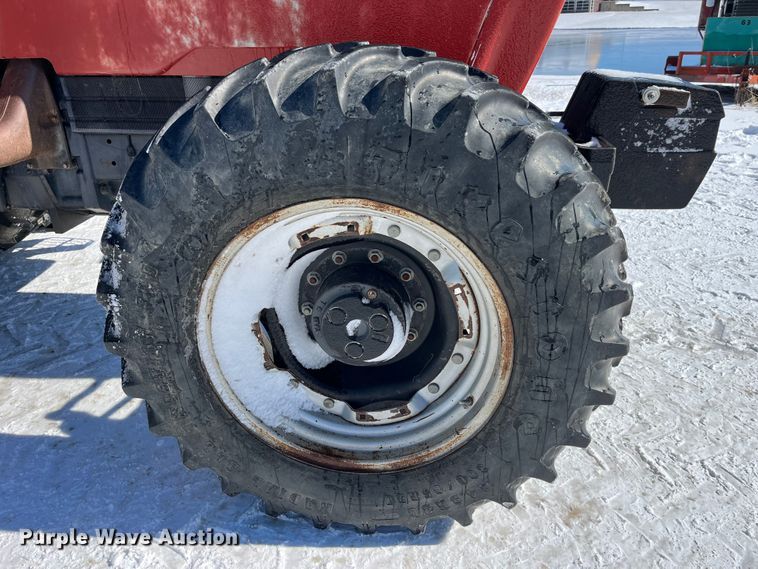 image for item MW9524 1997 Case IH 8920  MFWD tractor