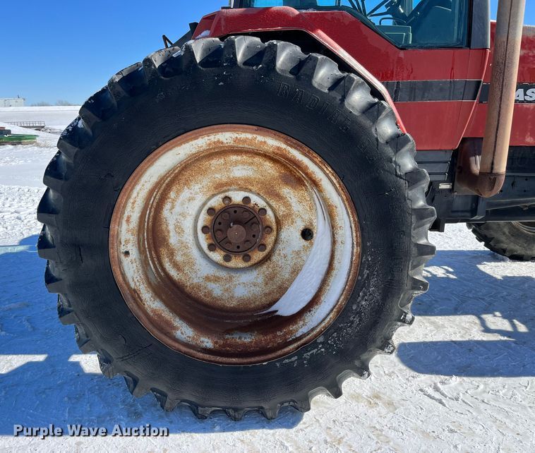 image for item MW9524 1997 Case IH 8920  MFWD tractor