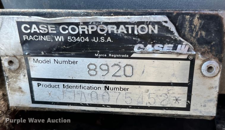 image for item MW9524 1997 Case IH 8920  MFWD tractor