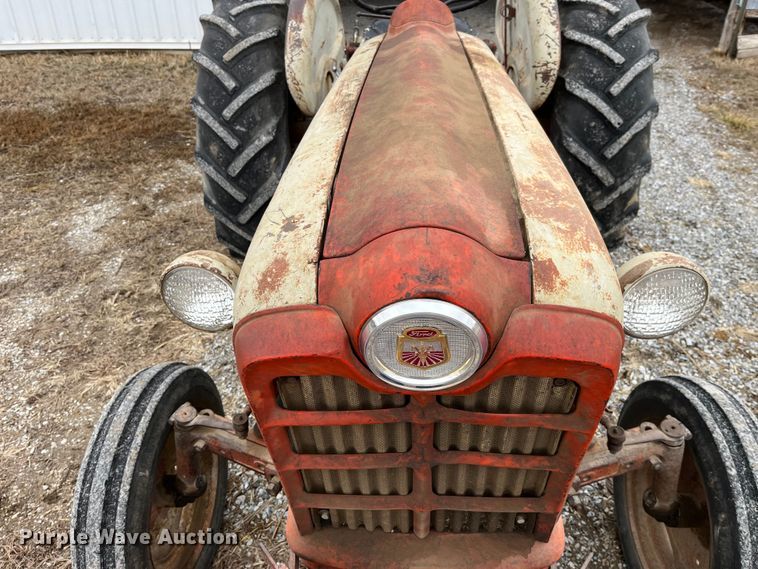 image for item MW9536 Ford 801 Powermaster  tractor