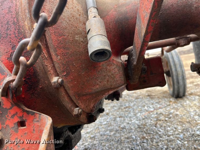 image for item MW9536 Ford 801 Powermaster  tractor