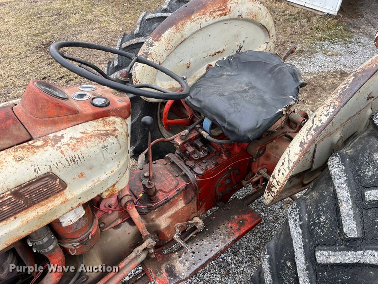 image for item MW9536 Ford 801 Powermaster  tractor