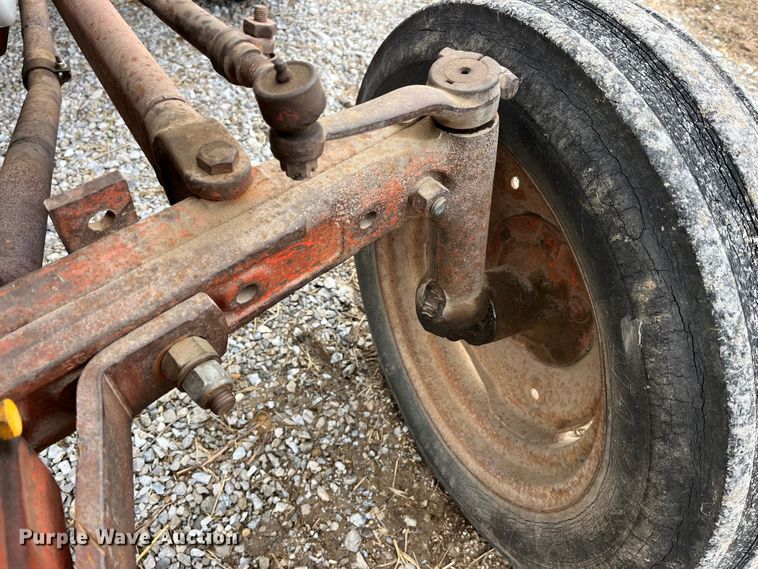 image for item MW9536 Ford 801 Powermaster  tractor