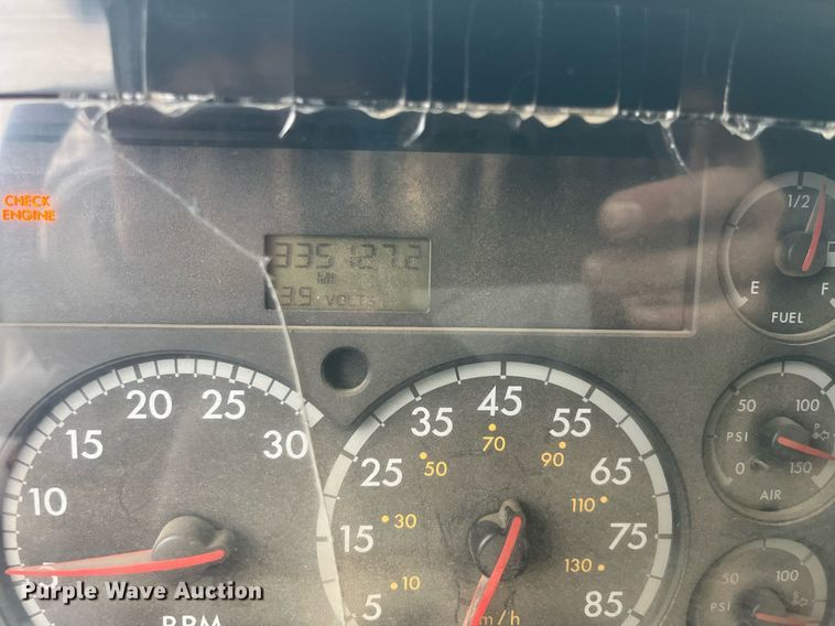 image for item DG5430 2007 Sterling L9500  dump truck