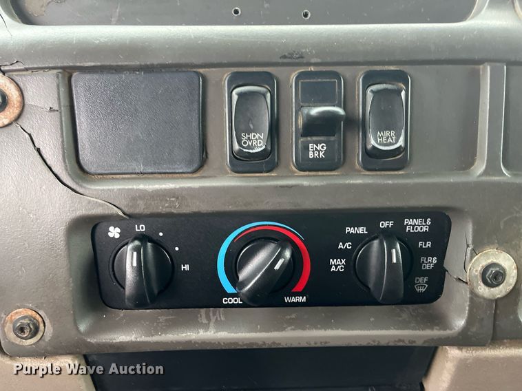 image for item DG5430 2007 Sterling L9500  dump truck