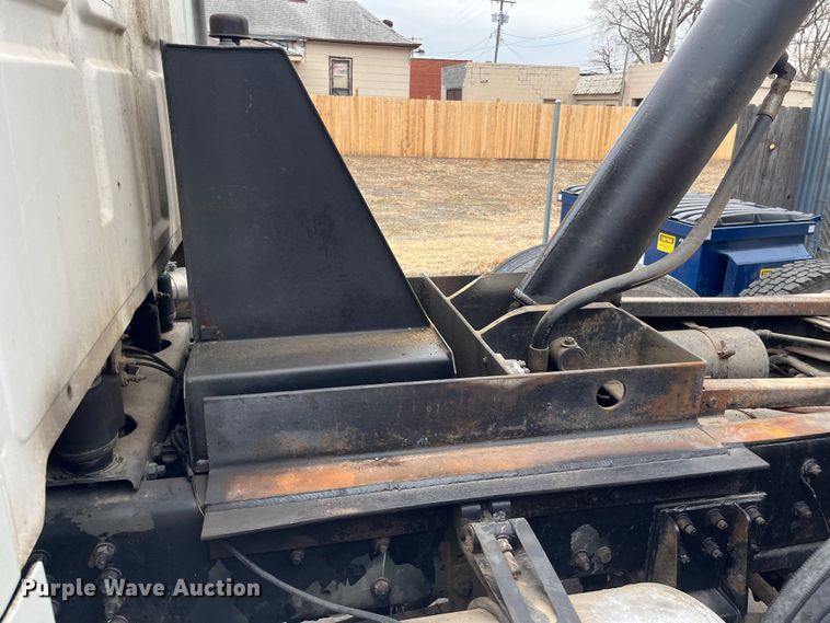 image for item DG5430 2007 Sterling L9500  dump truck