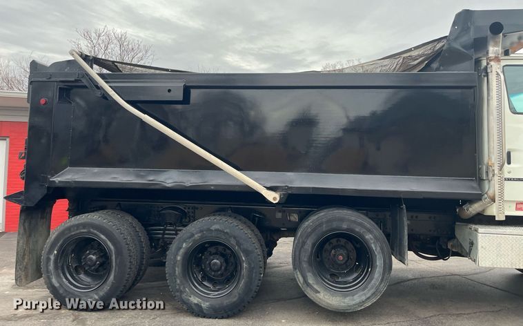 image for item DG5430 2007 Sterling L9500  dump truck