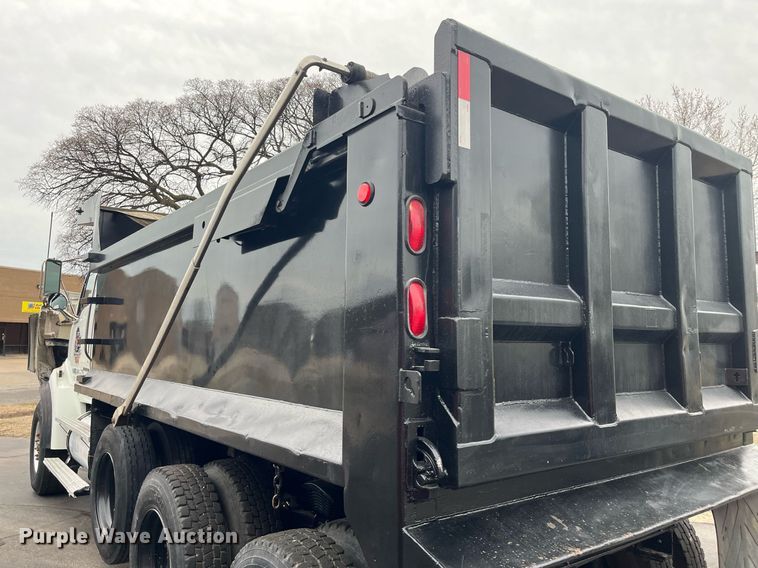 image for item DG5430 2007 Sterling L9500  dump truck