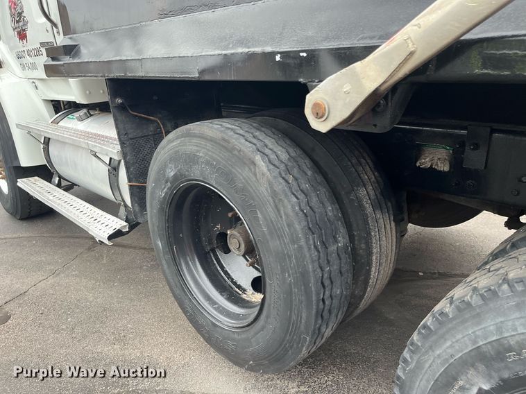 image for item DG5430 2007 Sterling L9500  dump truck