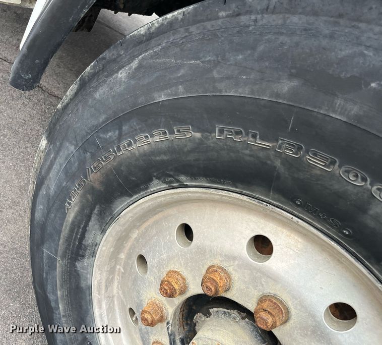 image for item DG5430 2007 Sterling L9500  dump truck