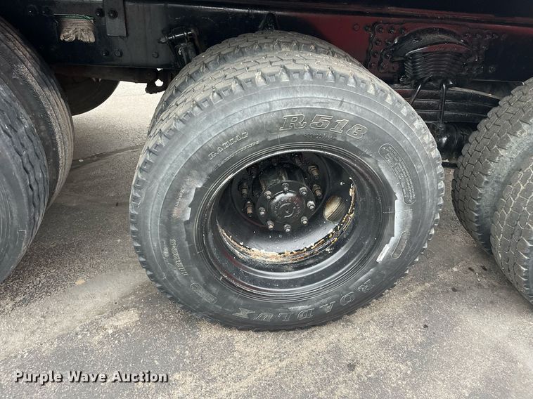 image for item DG5430 2007 Sterling L9500  dump truck