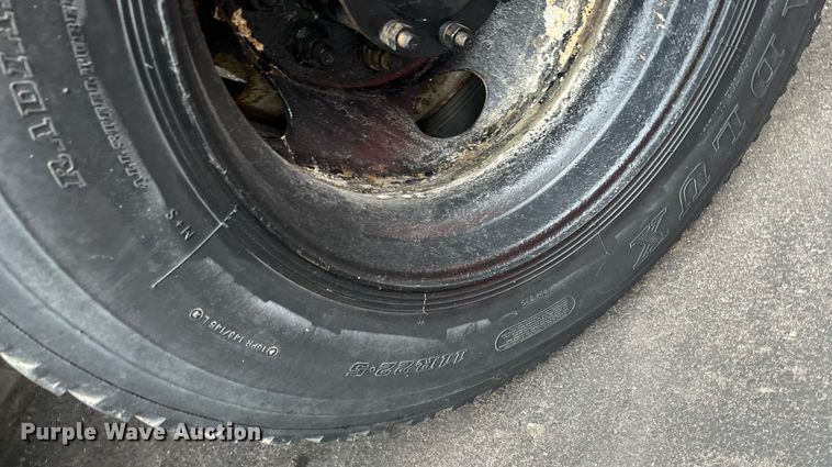 image for item DG5430 2007 Sterling L9500  dump truck