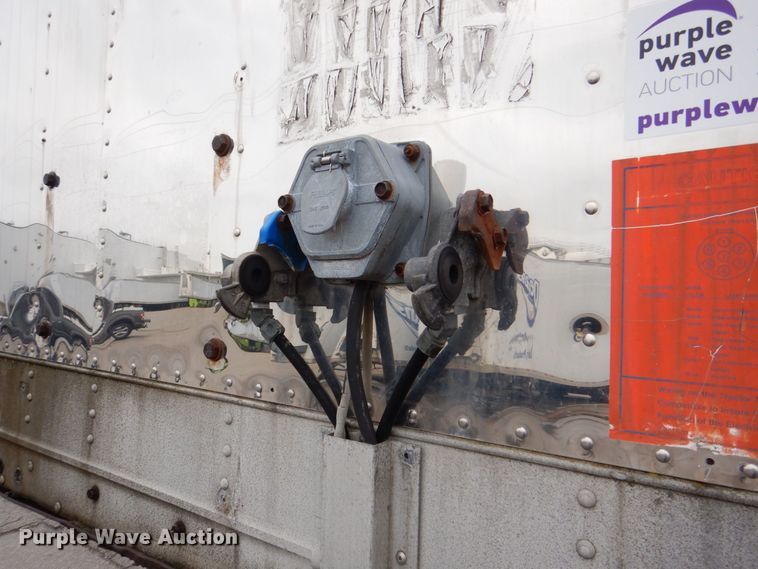 image for item DK2105 1988 Great Dane  refrigerated van trailer