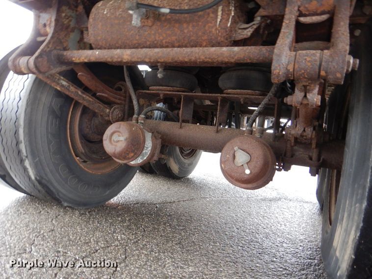 image for item DK2105 1988 Great Dane  refrigerated van trailer