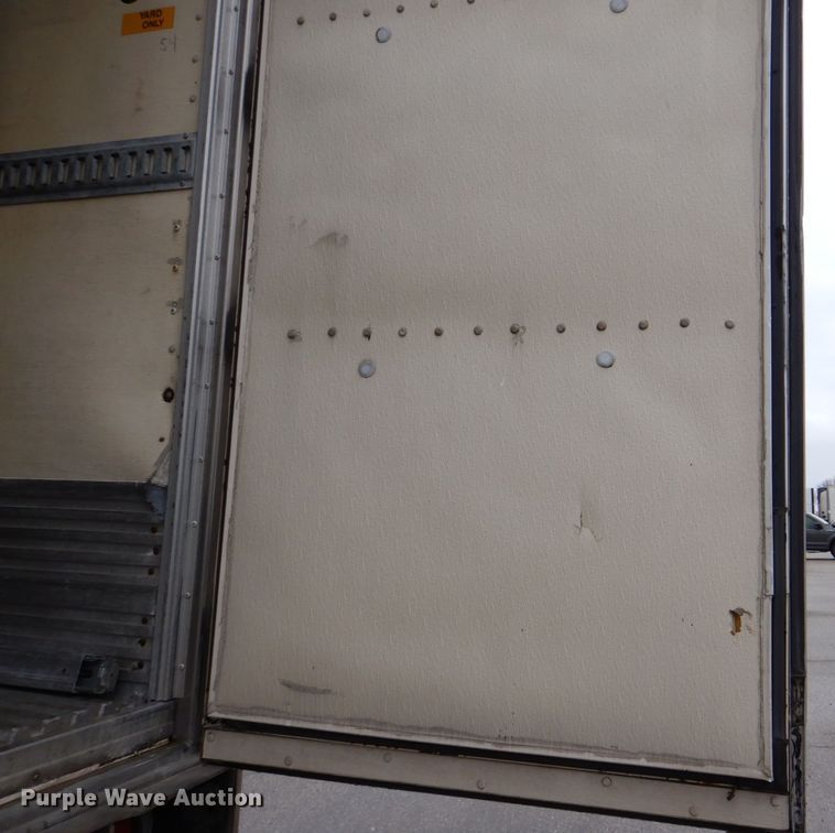 image for item DK2105 1988 Great Dane  refrigerated van trailer