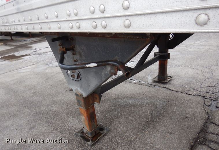 image for item DK2106 2009 Hyundai  refrigerated van trailer