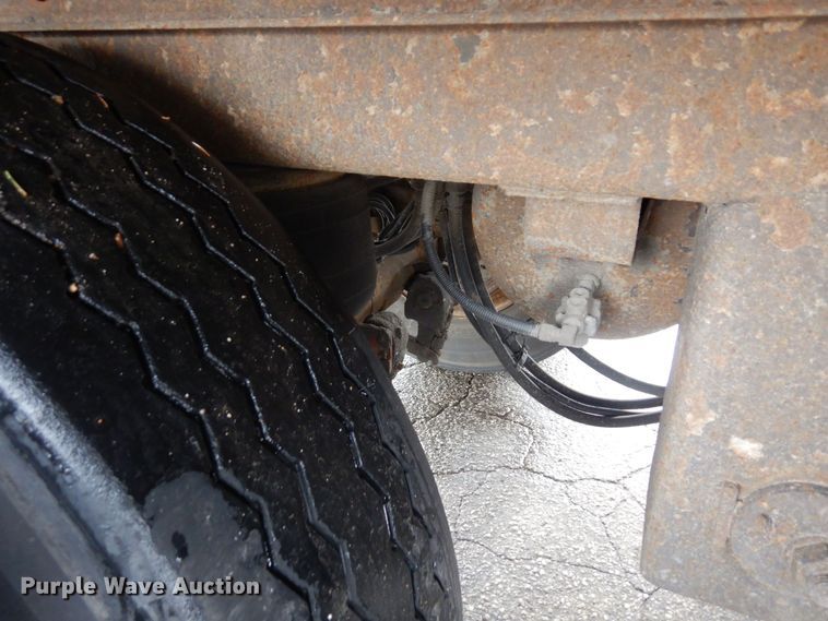 image for item DK2106 2009 Hyundai  refrigerated van trailer