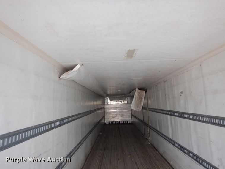 image for item DK2106 2009 Hyundai  refrigerated van trailer