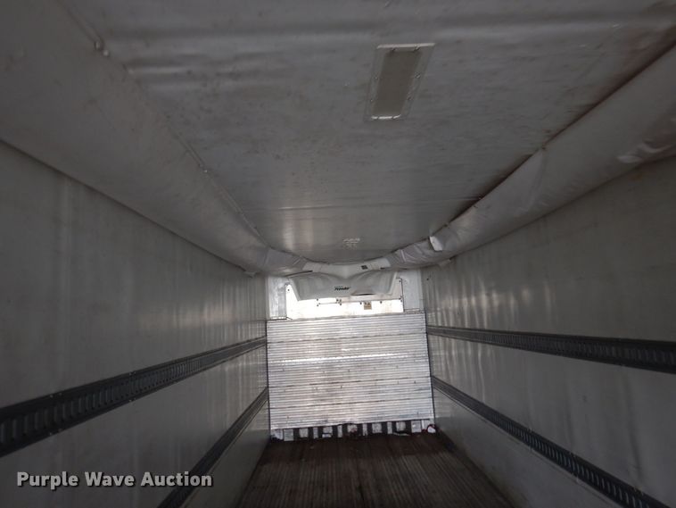 image for item DK2106 2009 Hyundai  refrigerated van trailer