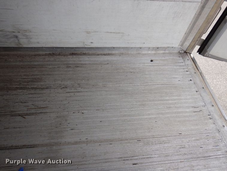 image for item DK2106 2009 Hyundai  refrigerated van trailer