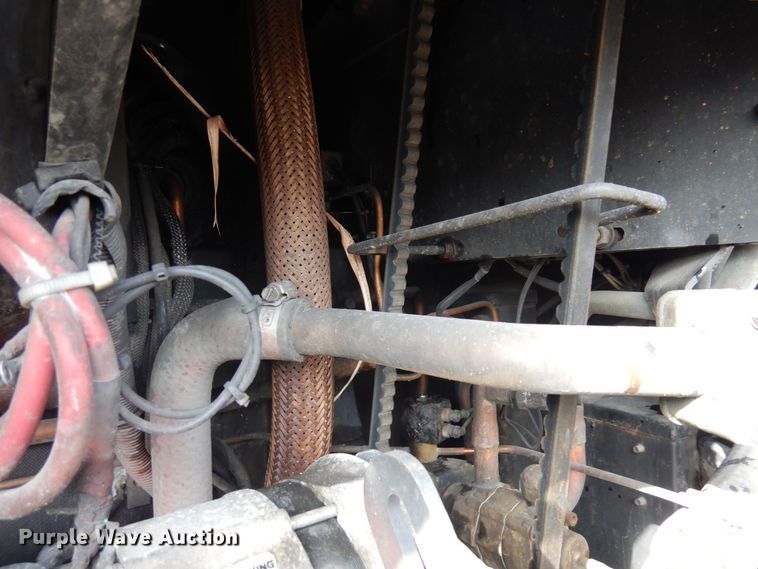 image for item DK2106 2009 Hyundai  refrigerated van trailer