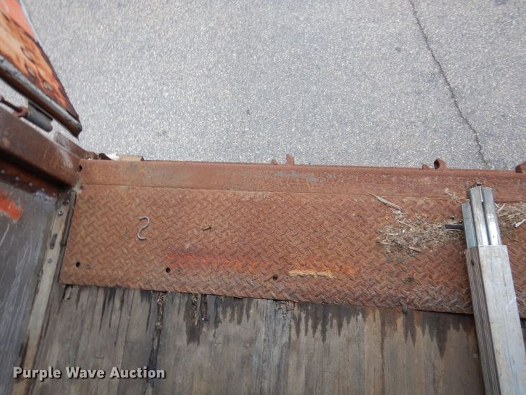 image for item DK2108 1991 Wabash P-102 CW  dry van trailer