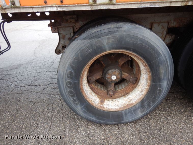 image for item DK2108 1991 Wabash P-102 CW  dry van trailer