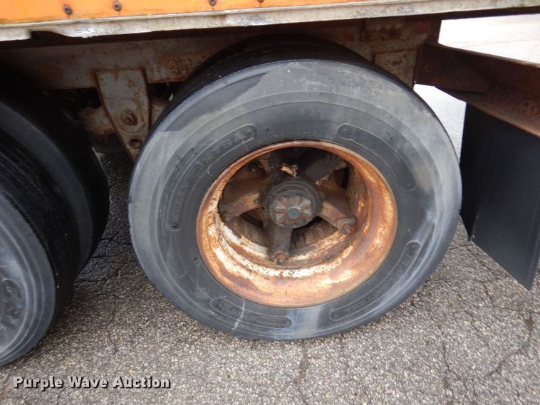 image for item DK2108 1991 Wabash P-102 CW  dry van trailer