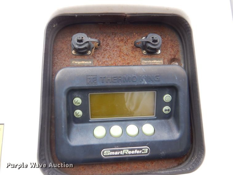 image for item DK2109 2010 Hyundai VR1450022-AS  refrigerated van trailer