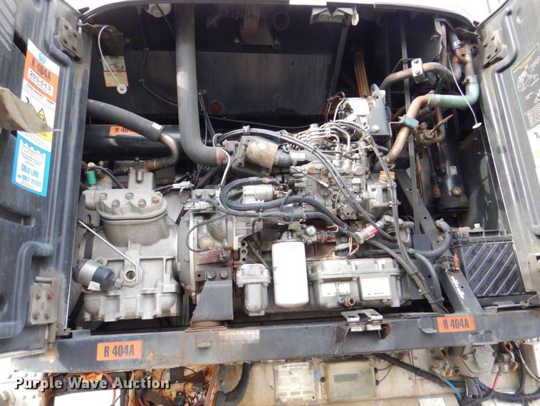 image for item DK2109 2010 Hyundai VR1450022-AS  refrigerated van trailer