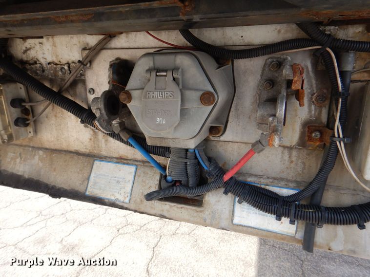 image for item DK2109 2010 Hyundai VR1450022-AS  refrigerated van trailer