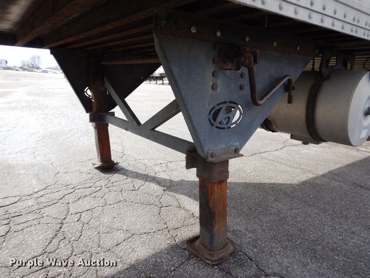 image for item DK2109 2010 Hyundai VR1450022-AS  refrigerated van trailer