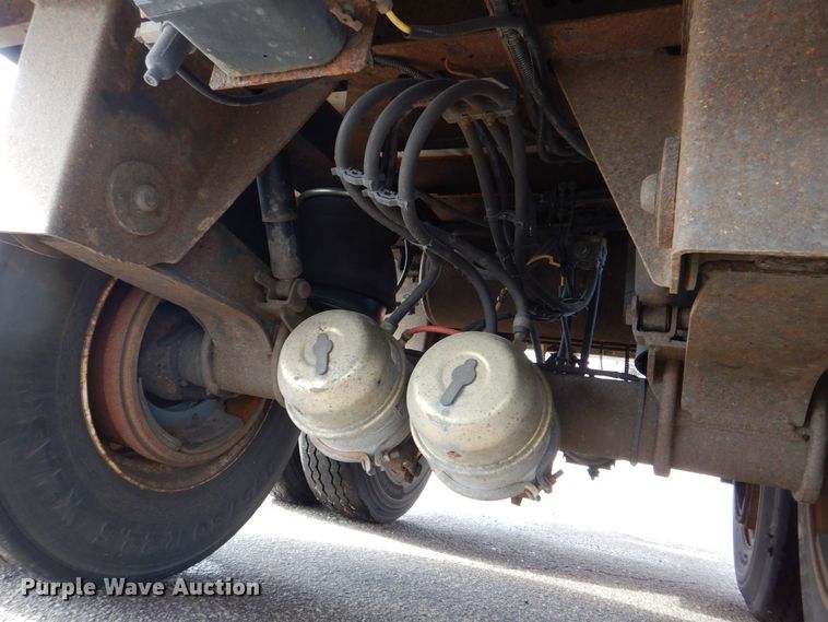 image for item DK2109 2010 Hyundai VR1450022-AS  refrigerated van trailer