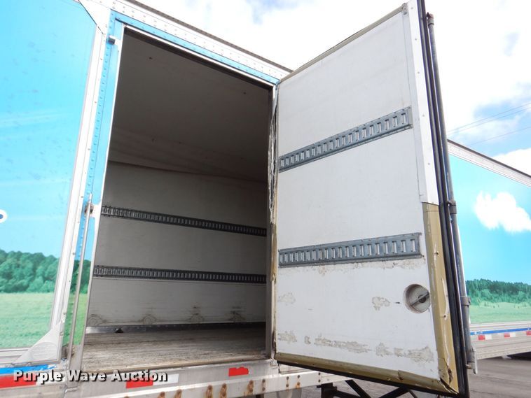 image for item DK2109 2010 Hyundai VR1450022-AS  refrigerated van trailer