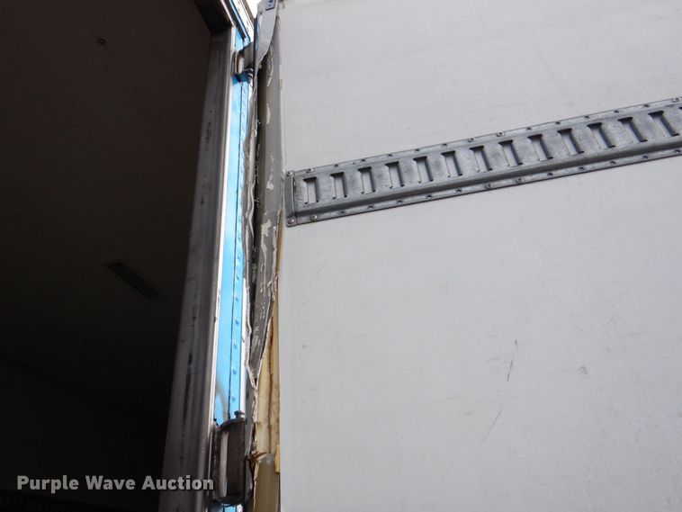 image for item DK2109 2010 Hyundai VR1450022-AS  refrigerated van trailer