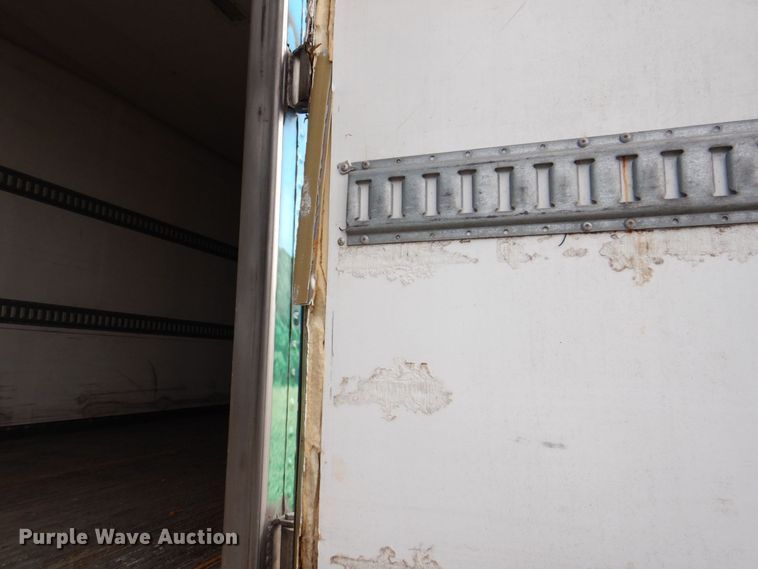 image for item DK2109 2010 Hyundai VR1450022-AS  refrigerated van trailer