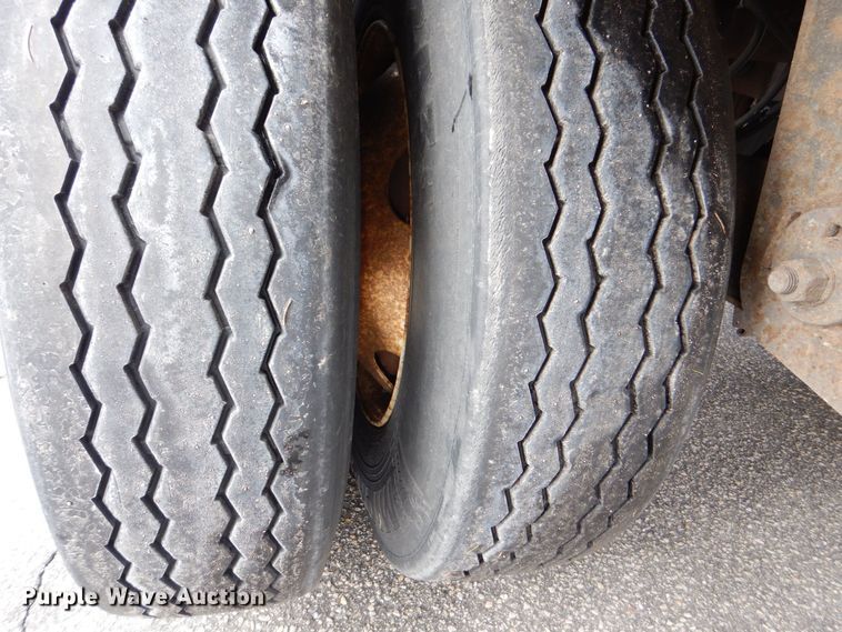 image for item DK2109 2010 Hyundai VR1450022-AS  refrigerated van trailer