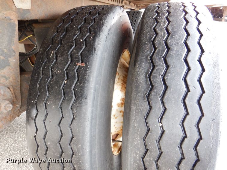 image for item DK2109 2010 Hyundai VR1450022-AS  refrigerated van trailer