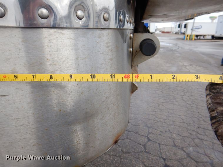 image for item DK2111 2005 Wabash RFCVHSA  refrigerated van trailer