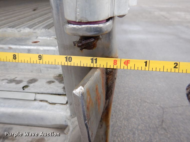 image for item DK2111 2005 Wabash RFCVHSA  refrigerated van trailer