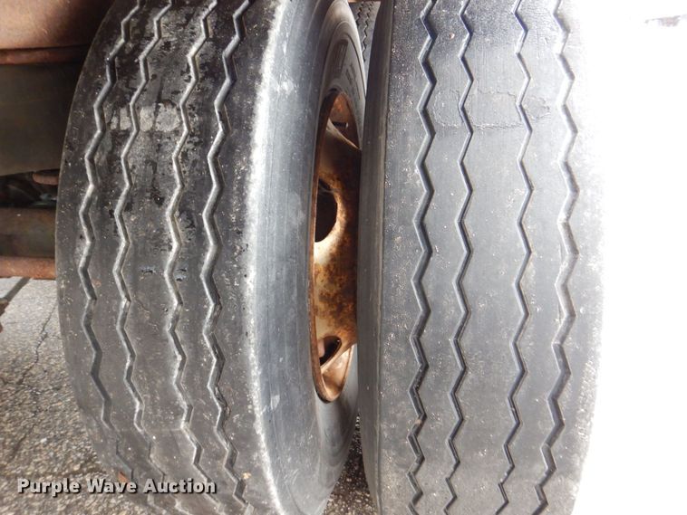 image for item DK2111 2005 Wabash RFCVHSA  refrigerated van trailer