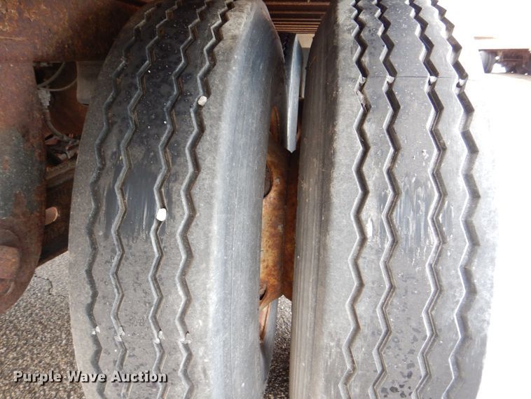 image for item DK2111 2005 Wabash RFCVHSA  refrigerated van trailer