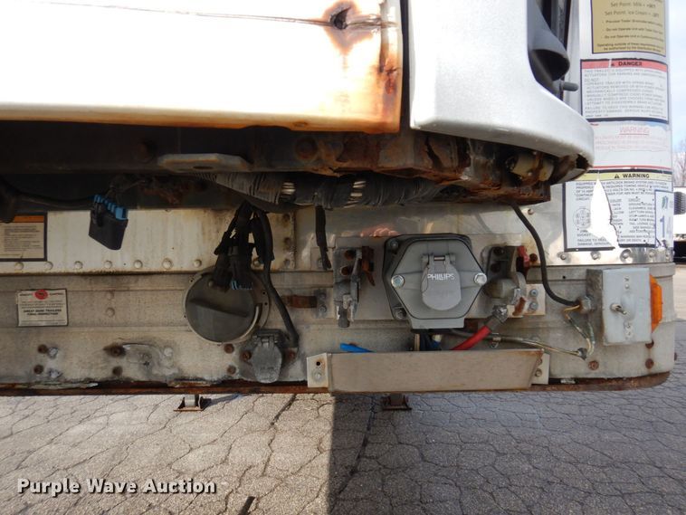 image for item DK2112 2004 Great Dane  refrigerated van trailer