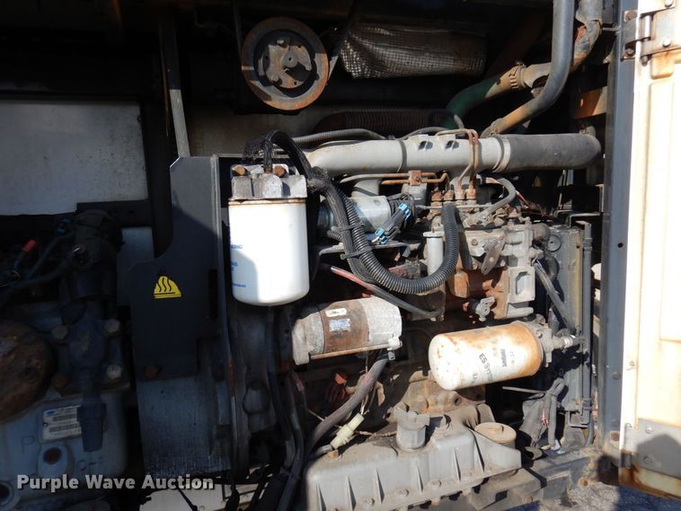 image for item DK2112 2004 Great Dane  refrigerated van trailer