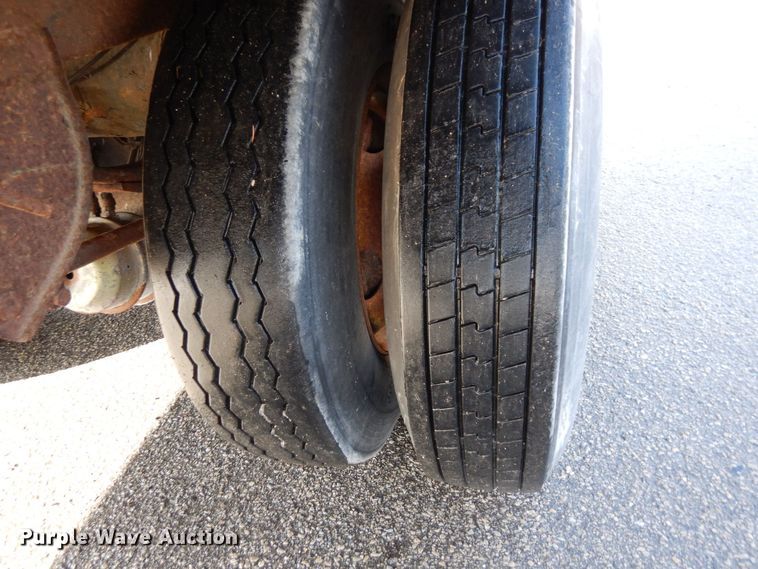 image for item DK2112 2004 Great Dane  refrigerated van trailer