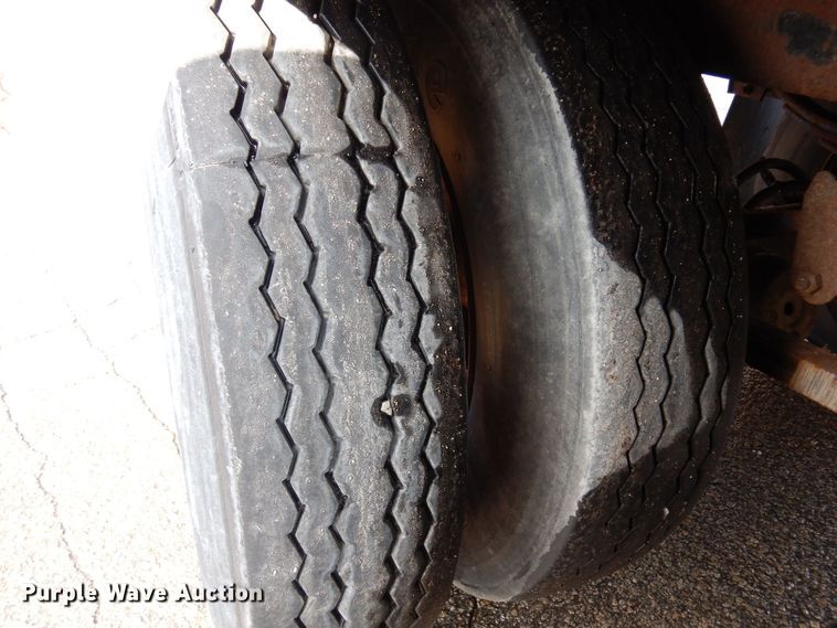 image for item DK2112 2004 Great Dane  refrigerated van trailer