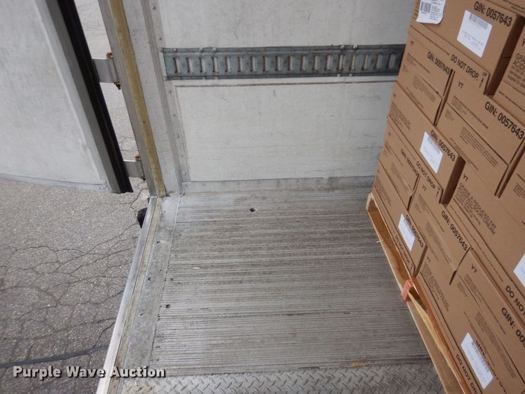 image for item DK2115 2010 Hyundai VR1450022-AS  refrigerated van trailer